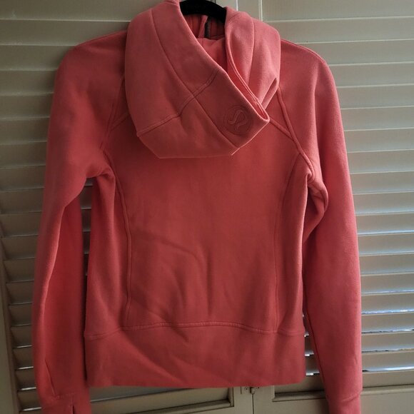 Lululemon Women's Form-Fitting Zip-up Sweater Size 4 - Picture 2 of 4